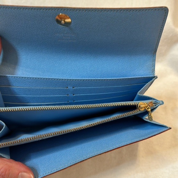 Such a fun murakami Louis Vuitton - Picture 5 of 5